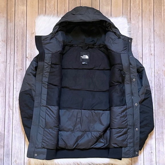 The North Face Men’s Newington Jacket In Asphalt Grey - Picture 5 of 9